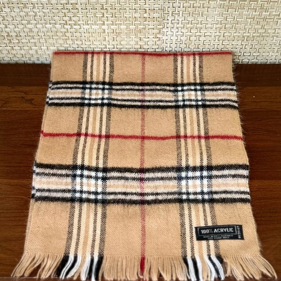 VTG 1970s Tan Bold Check Tartan Plaid 100% Acrylic Scarf West Germany - Picture 2 of 6